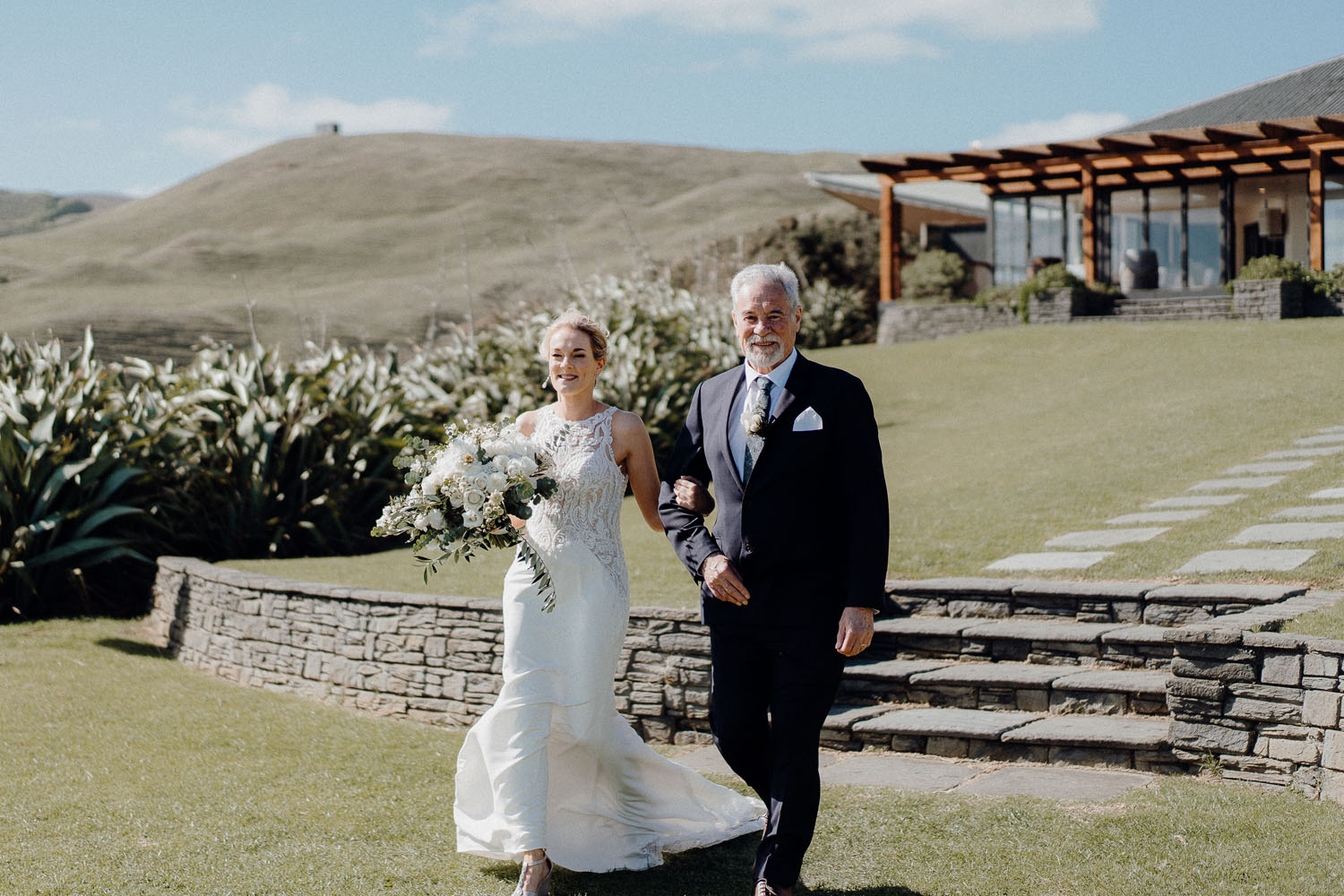 Picturesque Resort Wedding at Castaways 